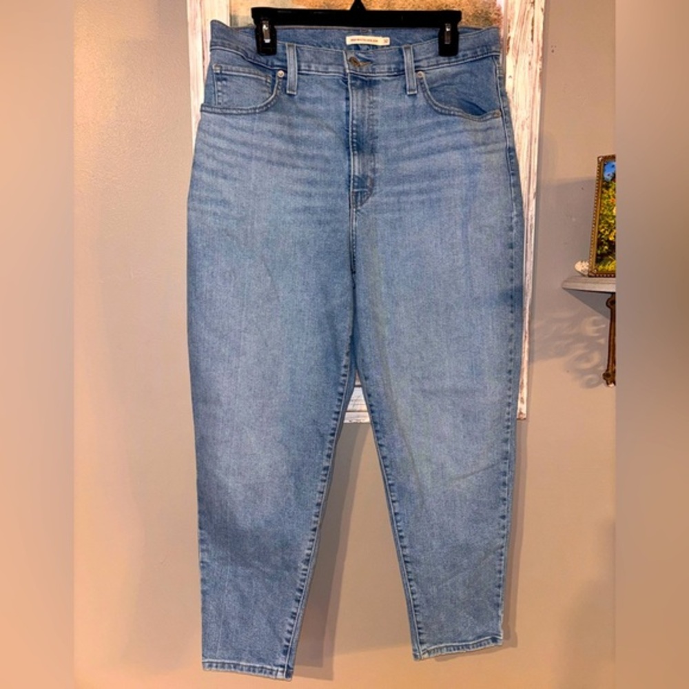 Vtg 90s Levis High Waist Relaxed Tapered Womens Y2K Mom Jeans Sz 32